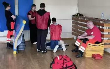 15