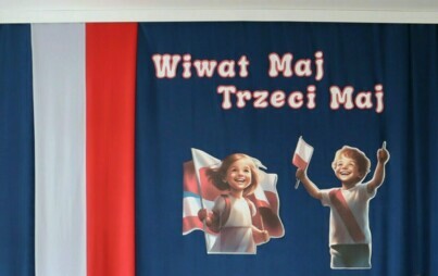 Zdjęcie do UROCZYSTY APEL Z OKAZJI UCHWALENIA KONSTYTUCJI 3 MAJA