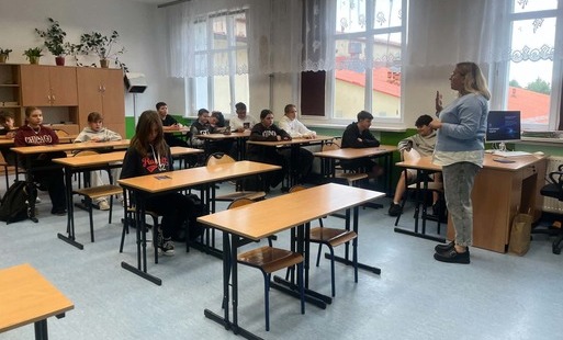 Zdjęcie do BEZPIECZEŃSTWO CYFROWE